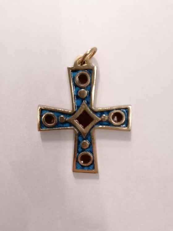 Croix pendentif en bronze émaillé