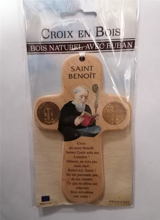 Croix bois imprimée Saint Benoît